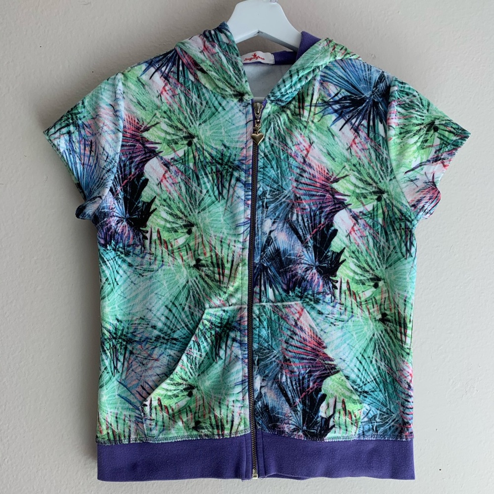 Matching set for girls.